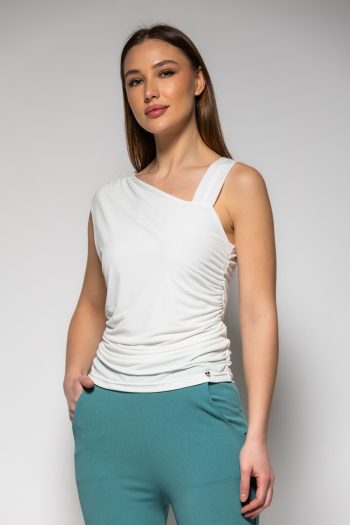DP4A4492